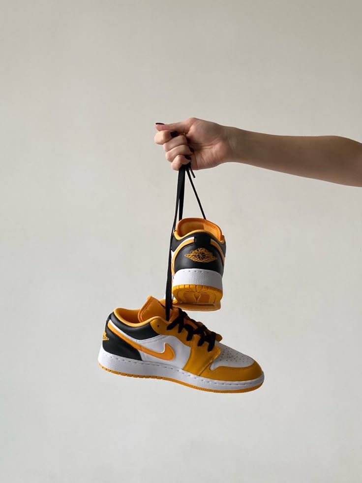 shoes4